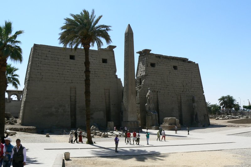 16 LUXOR Luxor Temple